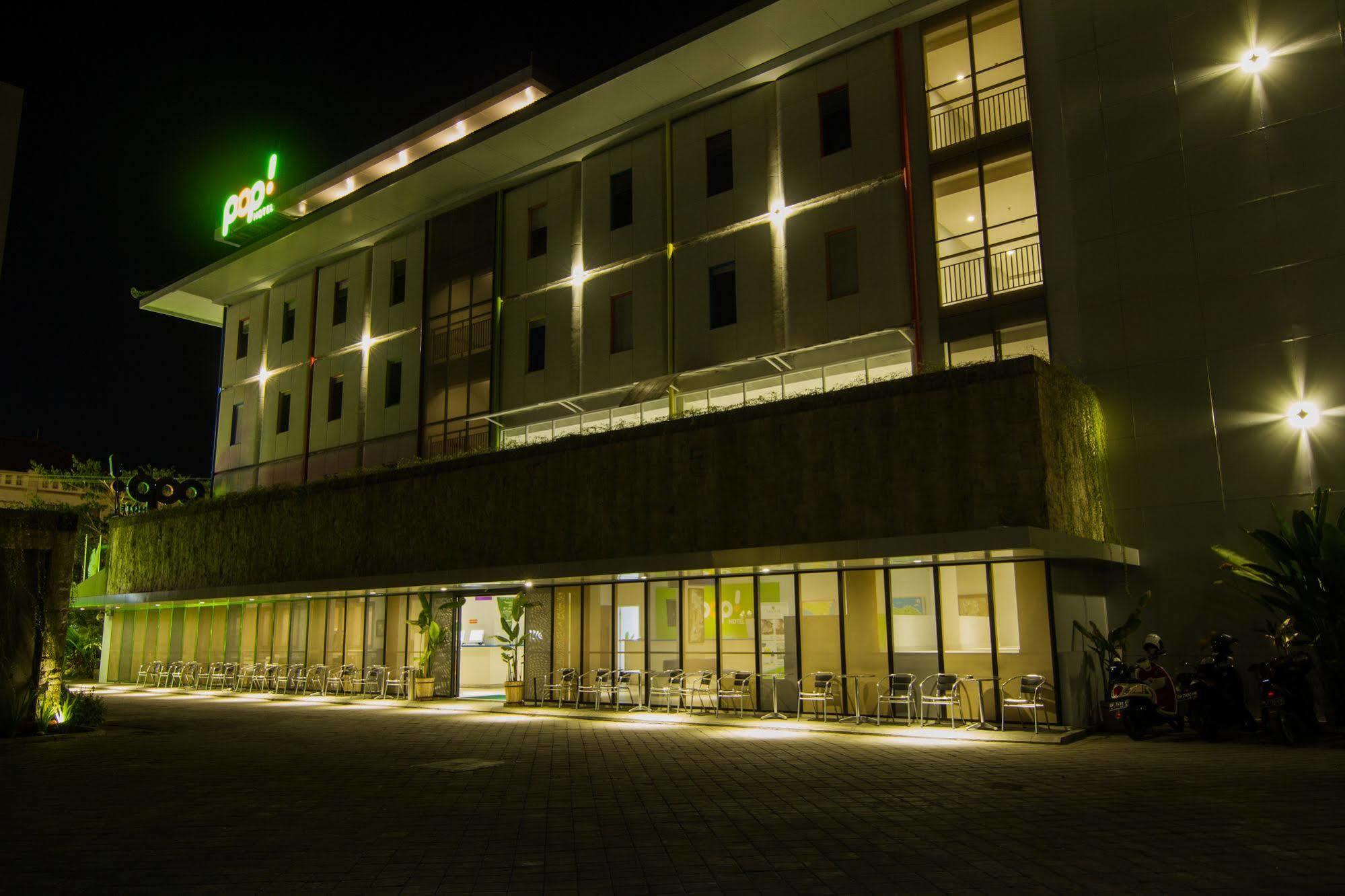 Hotel Urban Styles Hitz Kuta Kuta Lombok Exterior foto